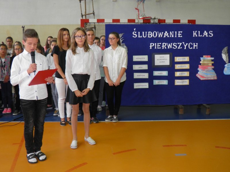 Ślubowanie kl I gimnazjum